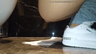 Girl pooping - video 446, ScatKings.com Scat Porn 15 ScatKings.com Scat Porn